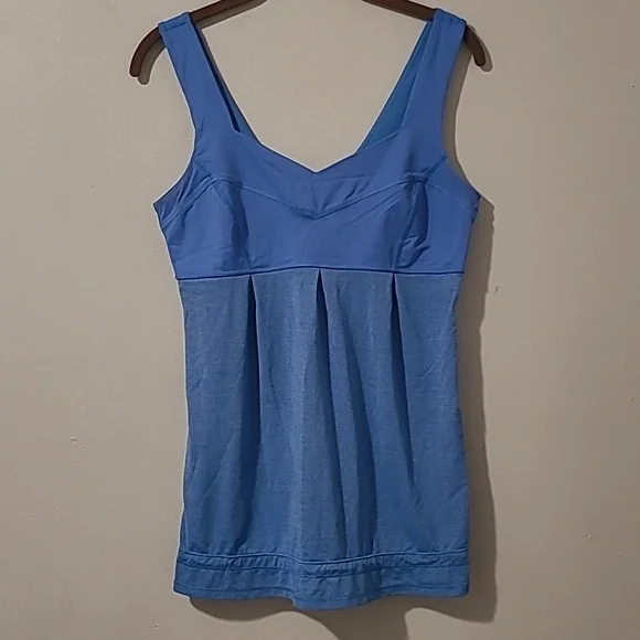 Lululemon Run Tame Me Porcelain Blue Women's 8 Tank Top Yoga Exercise Jogging - Picture 2 of 12